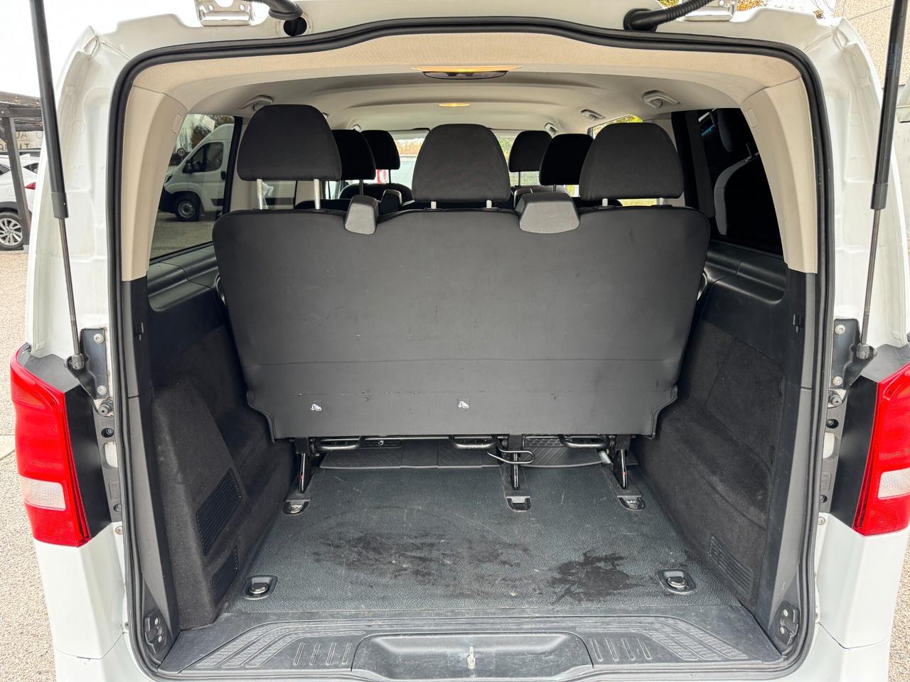 Mercedes-Benz Vito Tourer 136 CV 9 Posti - Gancio Traino IVA INCLUSA