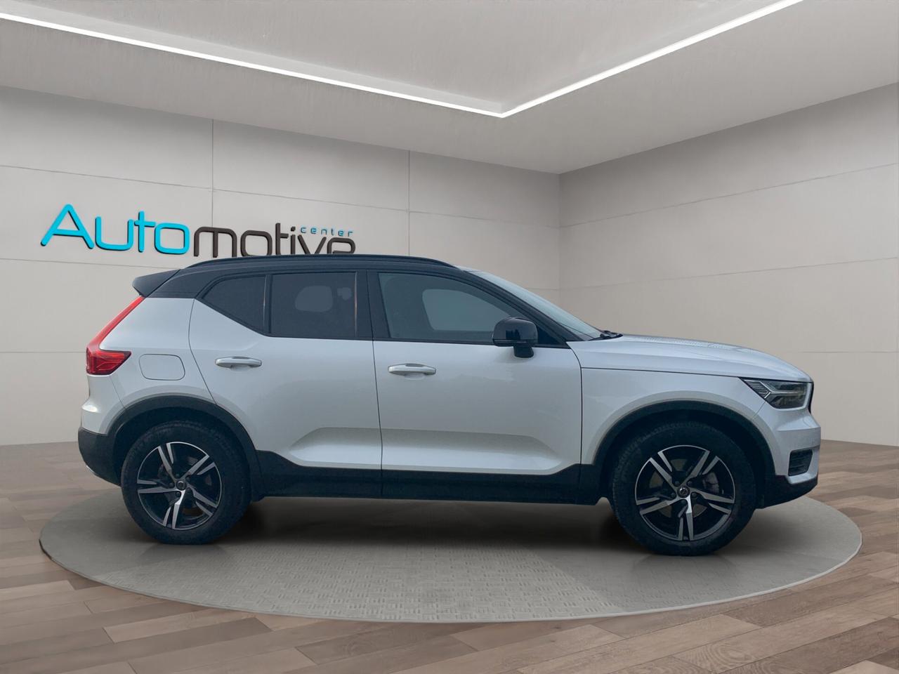 Volvo XC40 T5 AWD Geartronic R-design
