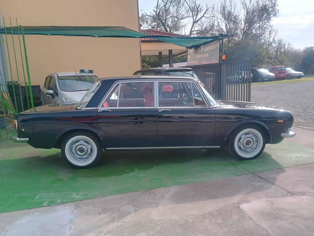 Lancia 2000