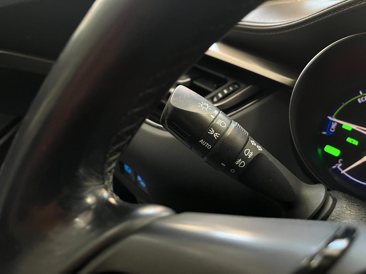 Toyota C-HR 1.8 Full Hybrid 122cv E-CVT Lounge ITALIANA
