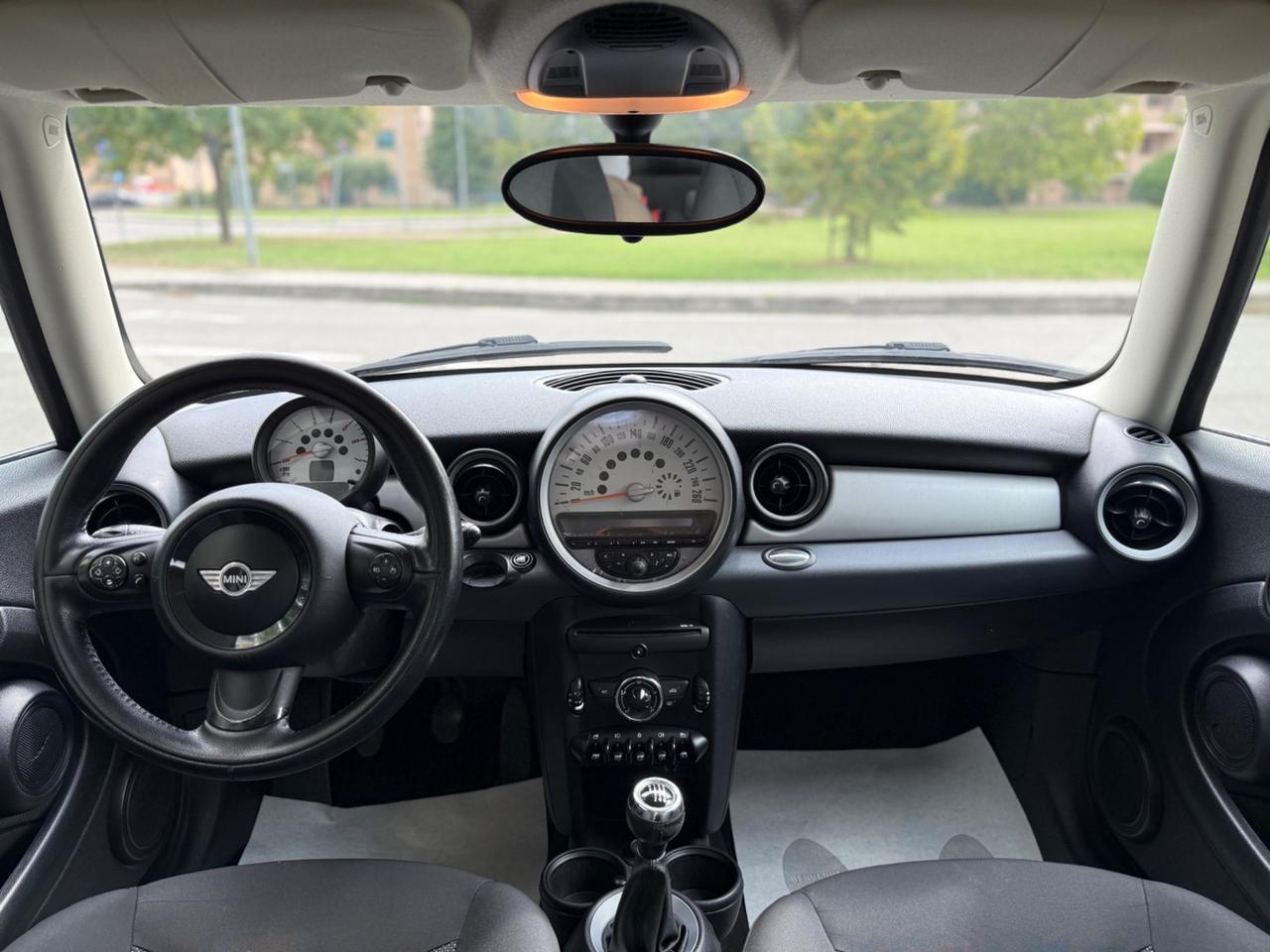 Mini 1.6 16V One D
