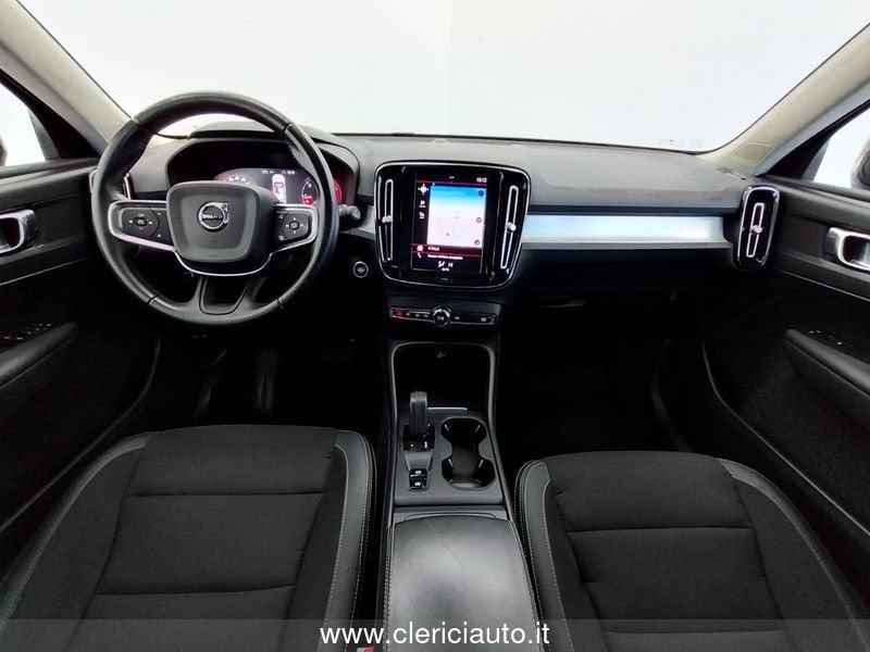 Volvo XC40 D4 AWD Geartronic Momentum