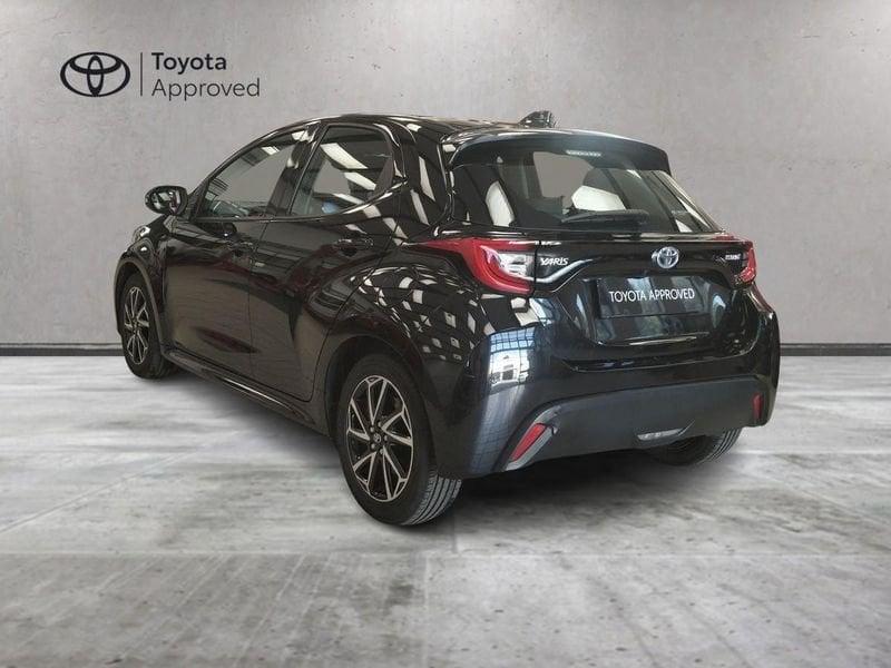 Toyota Yaris Hybrid Trend MY22