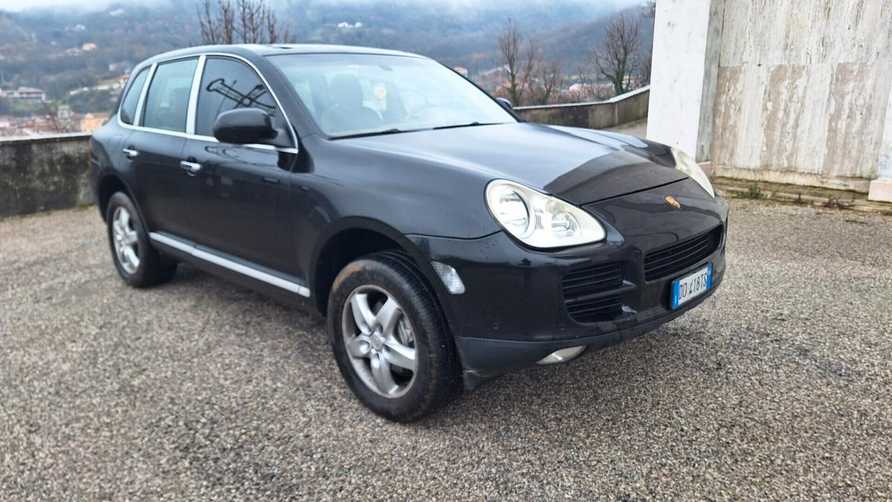 Porsche Cayenne 3.2 V6 cat
