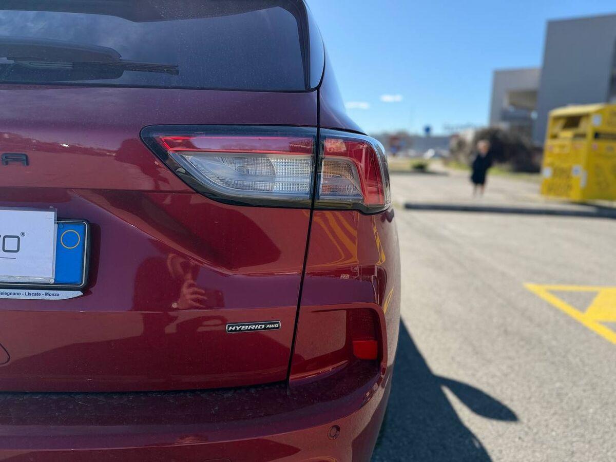 Ford Kuga 2.5 full hybrid ST-Line X Design awd 190cv cvt