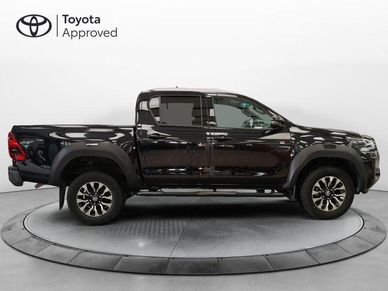 Toyota Hilux Hilux 2.8 D-4D A/T 4WD 4 porte Double Cab GR SPORT