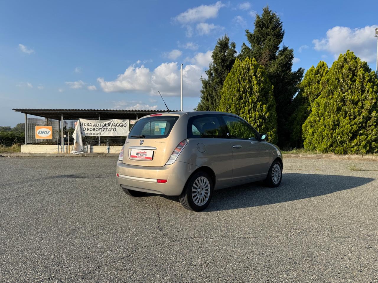 Lancia Ypsilon 1.4 Argento Ecochic GPL