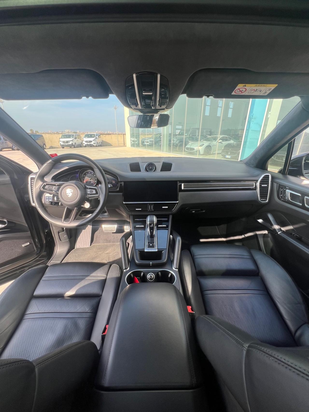 Porsche Cayenne 4.0 V8 Turbo - Possibilità Noleggio no Scoring