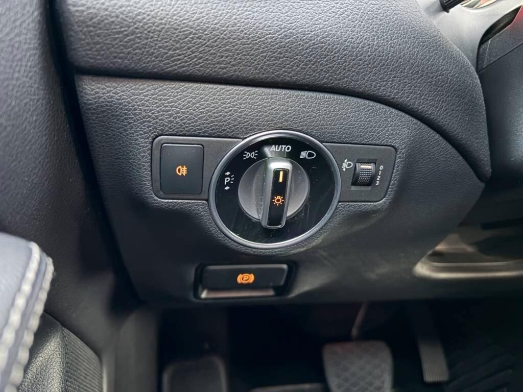 Mercedes-benz GLA 200 d Automatic Sport