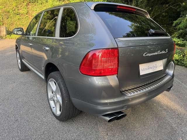 Porsche Cayenne 4.5 Turbo S tiptronic, first paint, service book