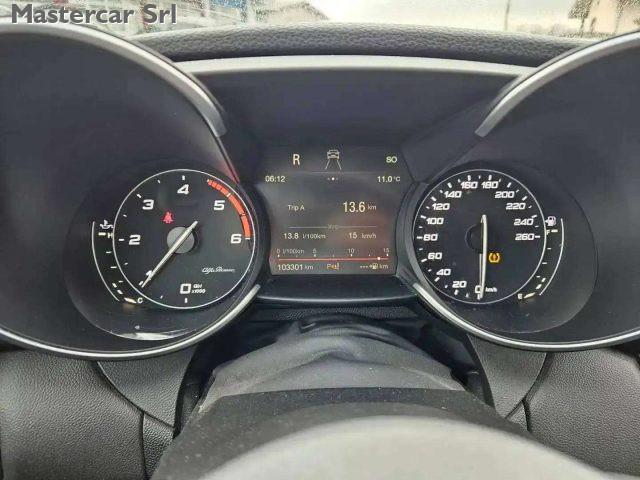 ALFA ROMEO Giulia Giulia 2.2 t Super Q4 180cv awd auto - FR618PN