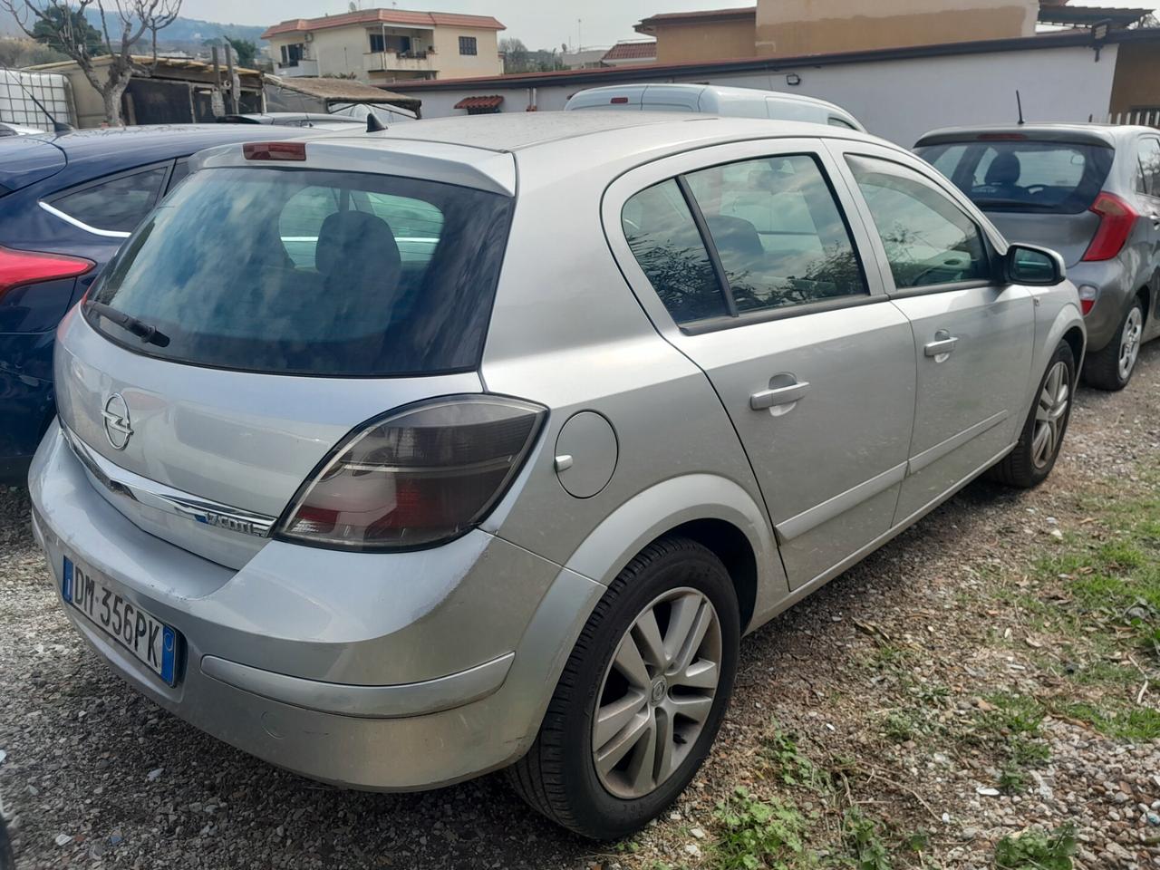 Opel Astra 1.7 CDTI 5 porte Unico proprietario