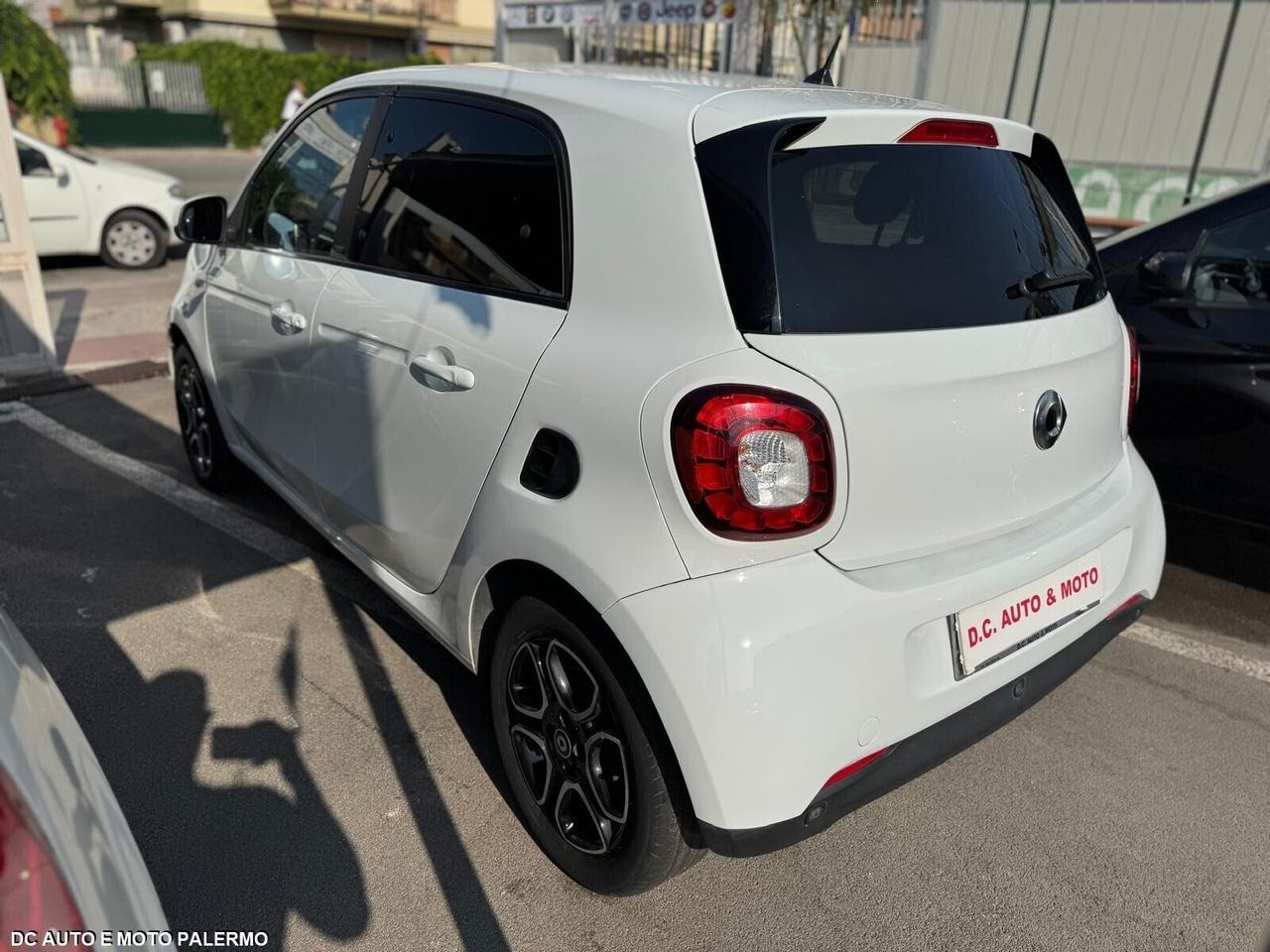 Smart ForFour 900 BenzinaTurbo 90CV.Automatica2018