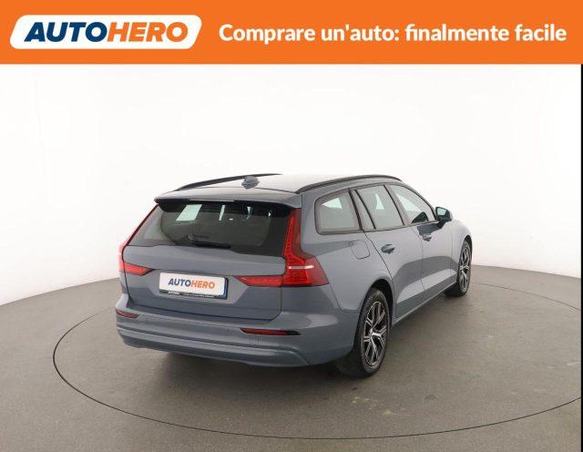 VOLVO V60 B4 (d) automatico Essential