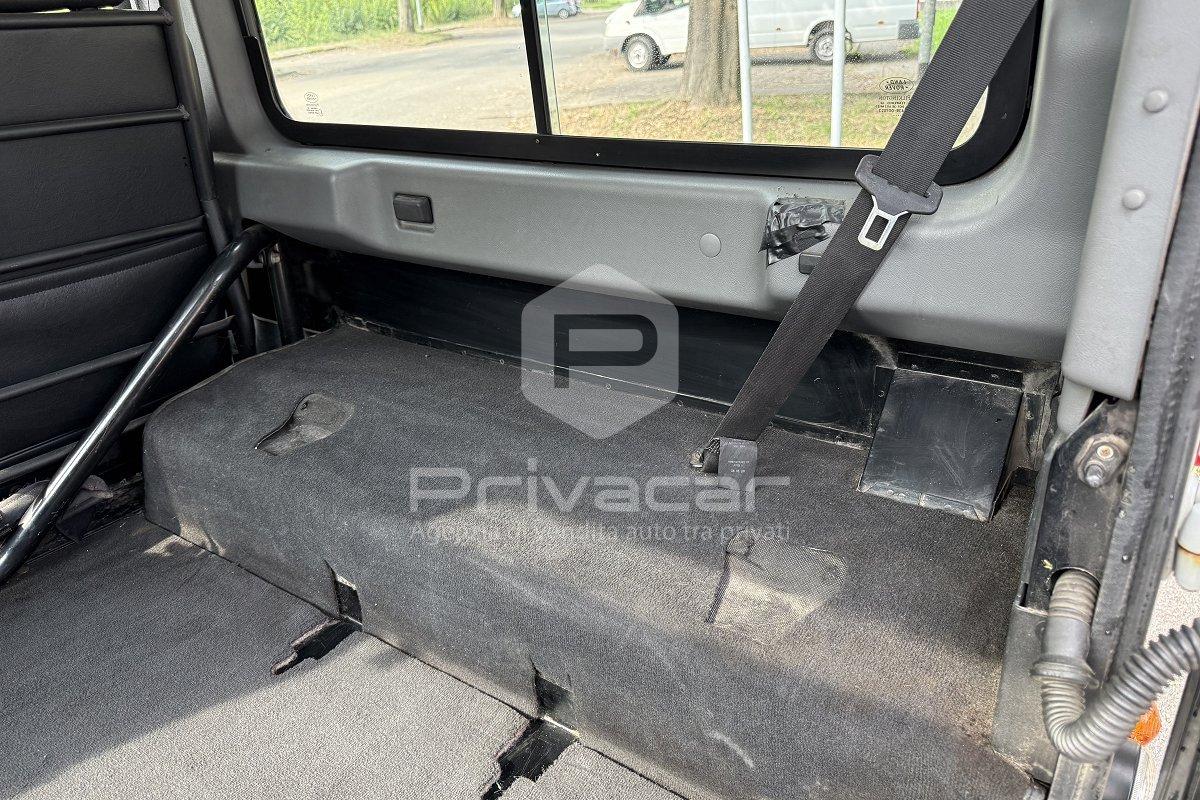 LAND ROVER Defender 90 2.4 TD4 Pick Up S