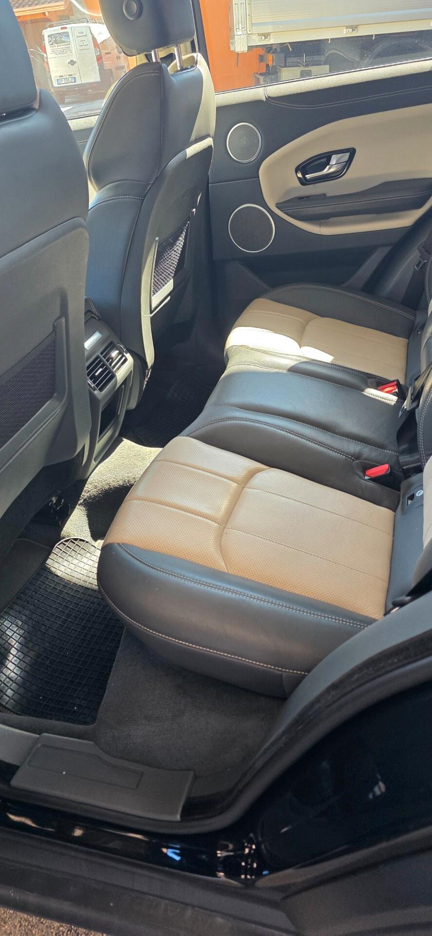 Land Rover Range Evoque 2.0 TD4 150 CV 5p. Pure