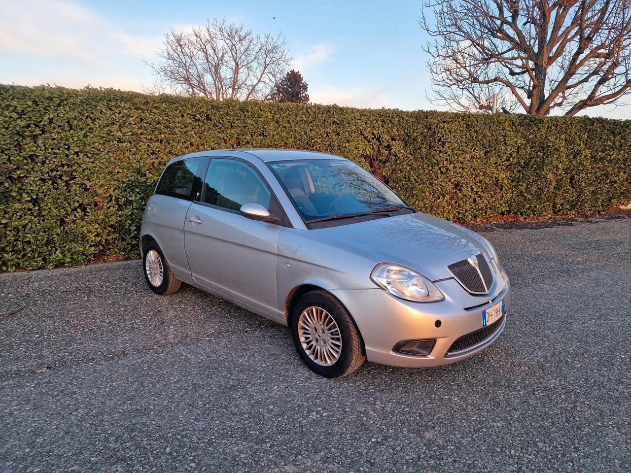 Lancia Ypsilon 1.2 60cv 67000km