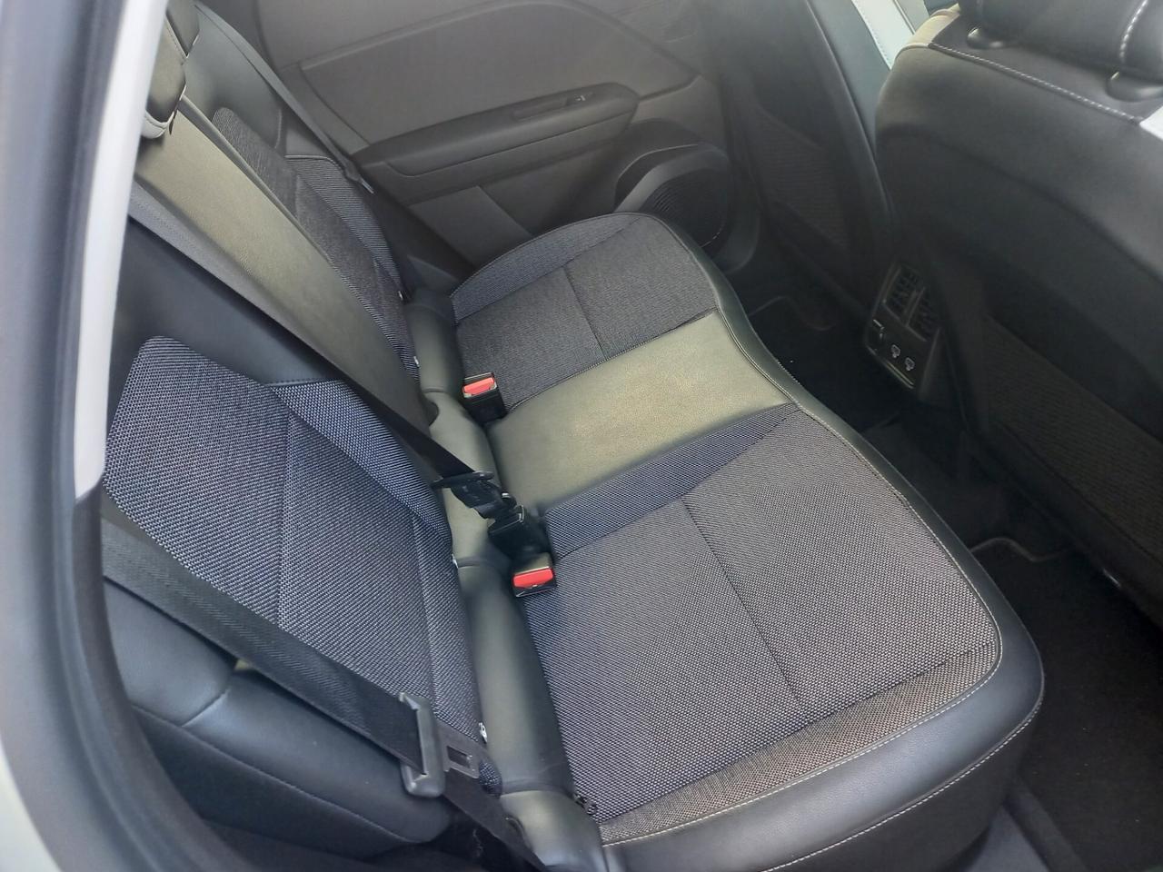 Renault Captur Hybrid E-Tech 145 CV Intens