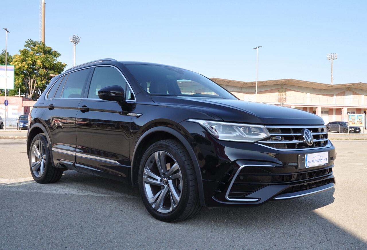 Volkswagen Tiguan 2.0 TDI 150 CV SCR DSG R-Line
