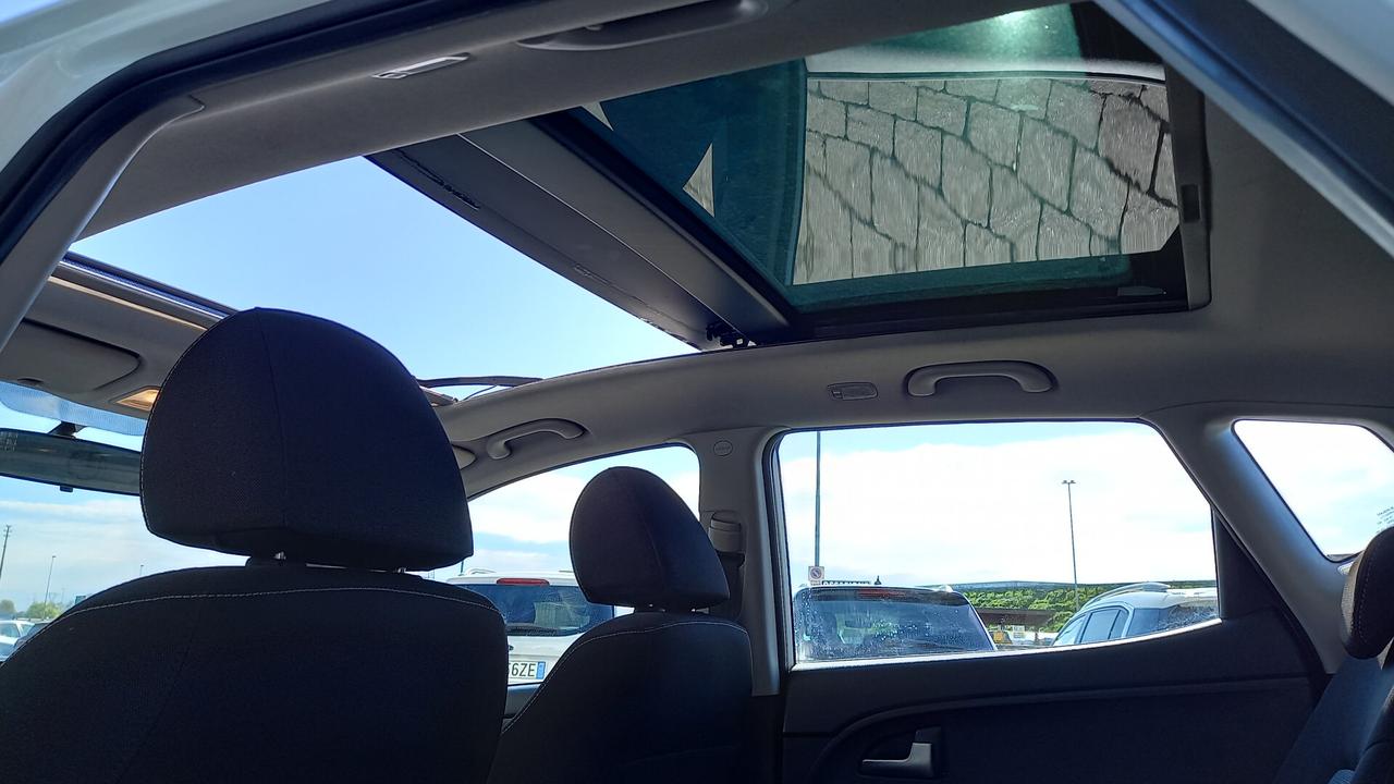 Kia Venga 1.4 CVVT Active Tetto Panoramico