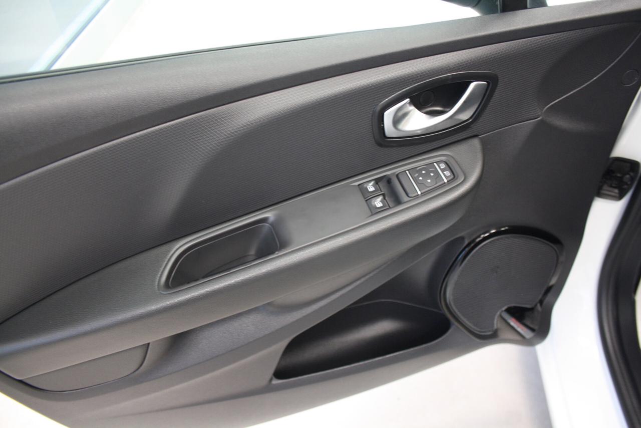 RENAULT CLIO 0.9 TCE ENERGY GPL