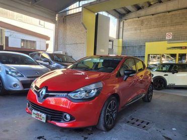 RENAULT Clio 1.2 75CV 5 porte Live