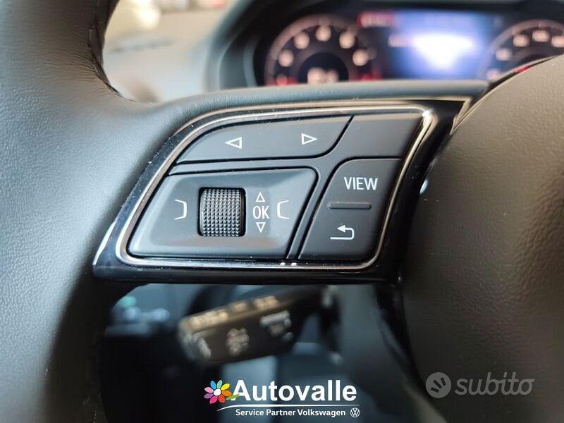Audi Q2 1.5 35 TFSI BUSINESS ADVANCED S TRONIC