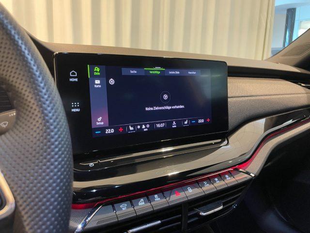 SKODA Octavia 2.0 TDI DSG 4x4 Wagon Sportline Matrix DCC Camera