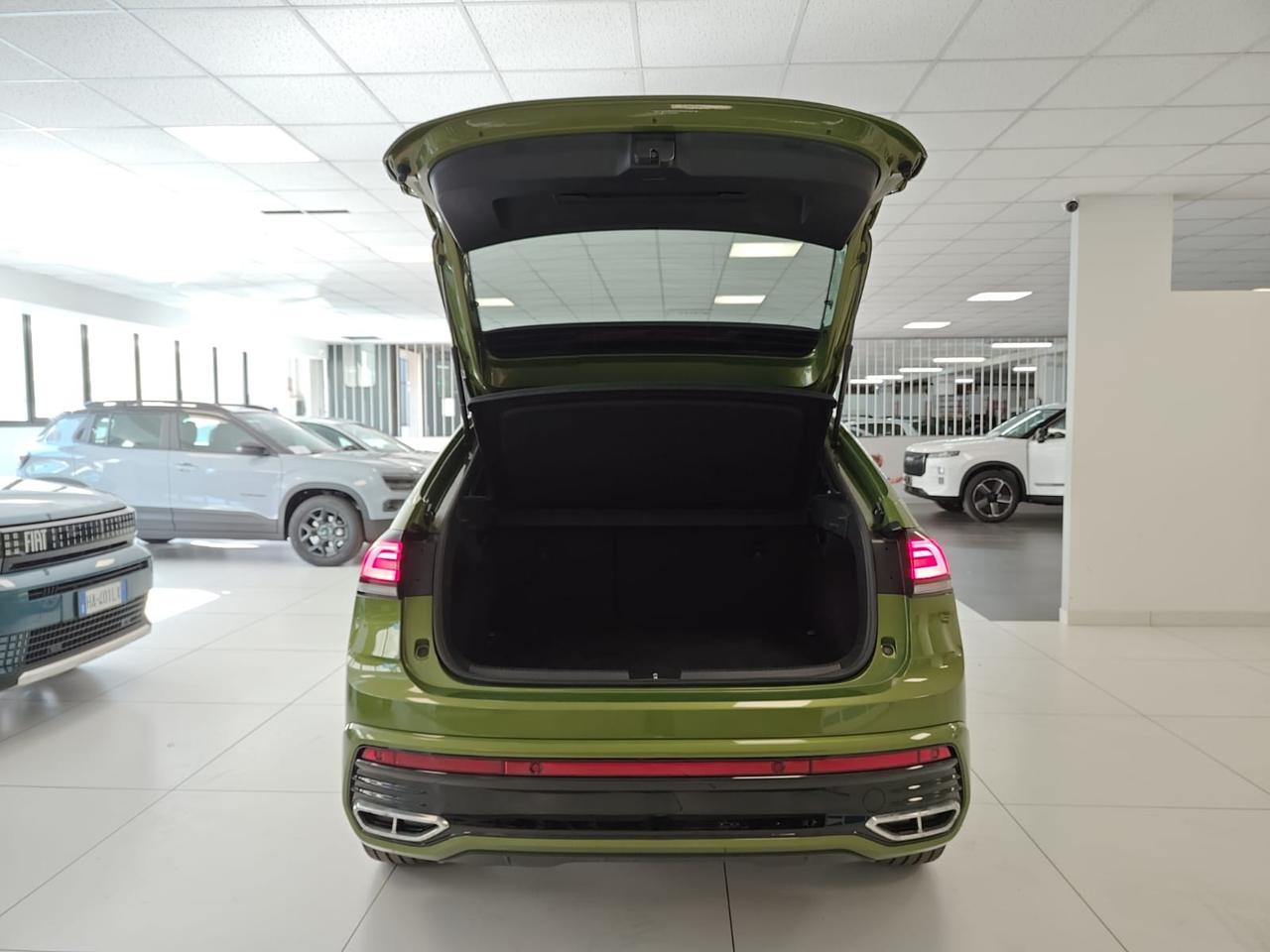 VOLKSWAGEN Taigo 1.5 tsi R-Line 150cv dsg