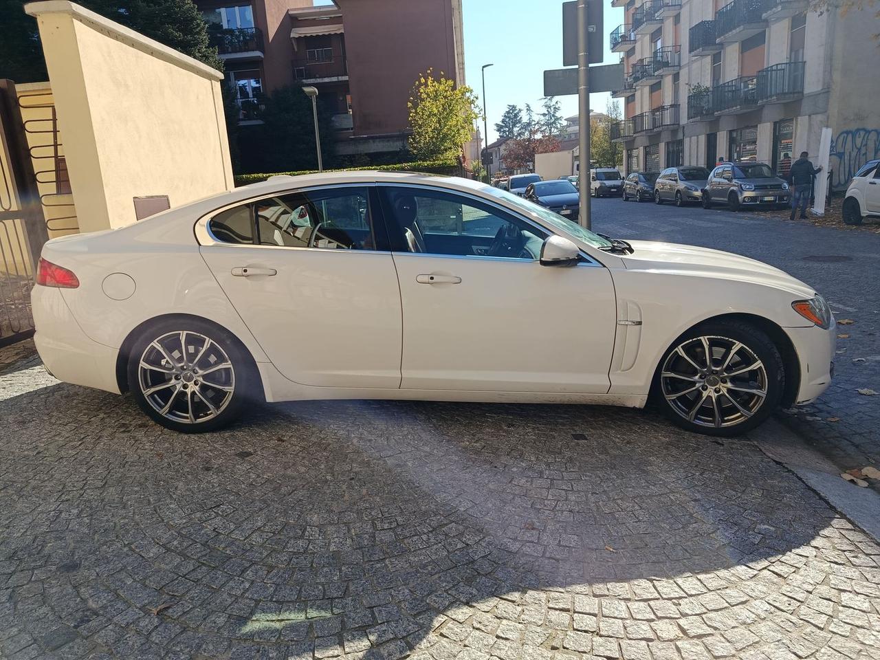 Jaguar XF Portfolio 3.0 D S #7681