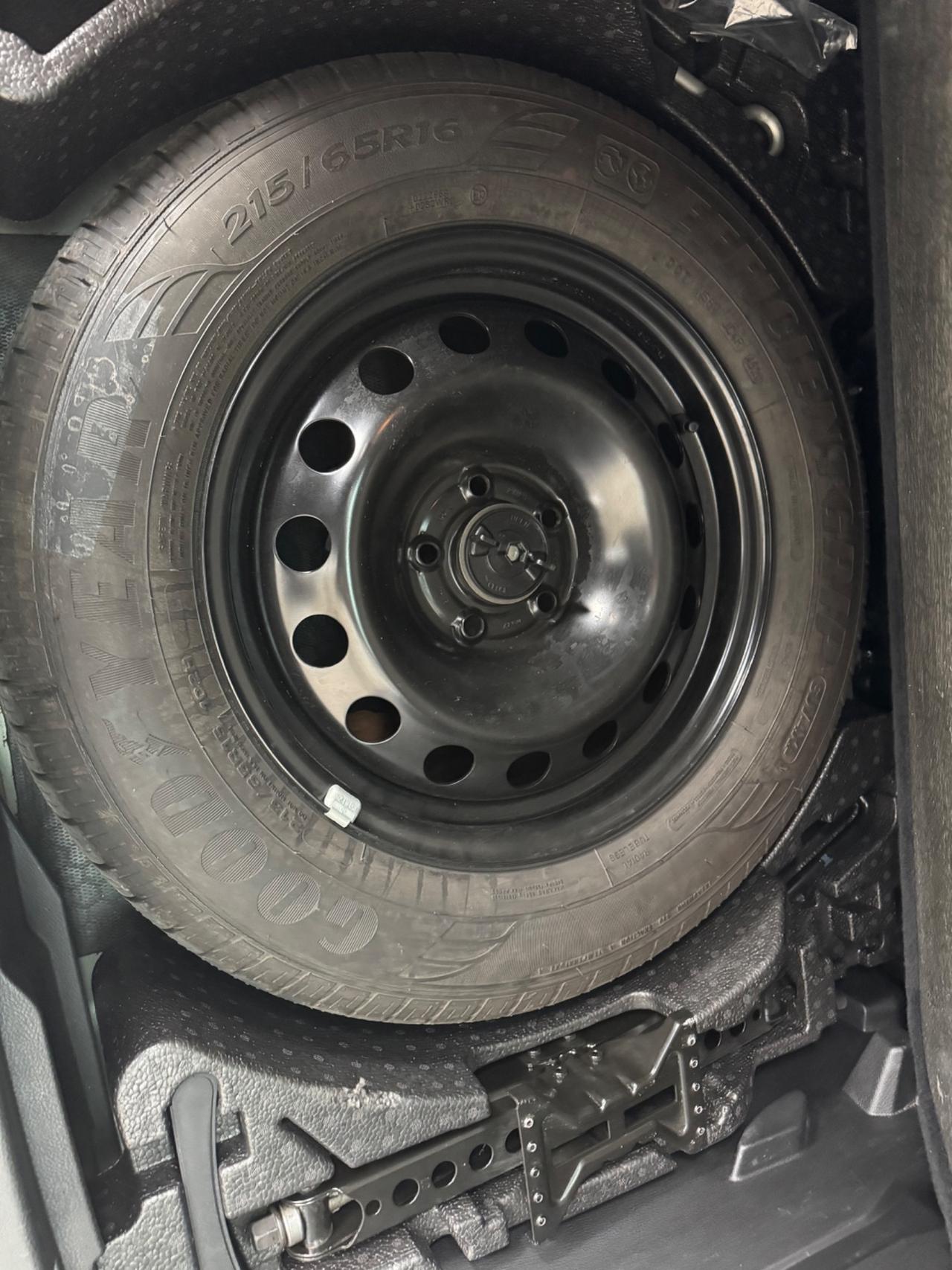 Jeep Renegade 1.6 Mjt 130 CV Longitude