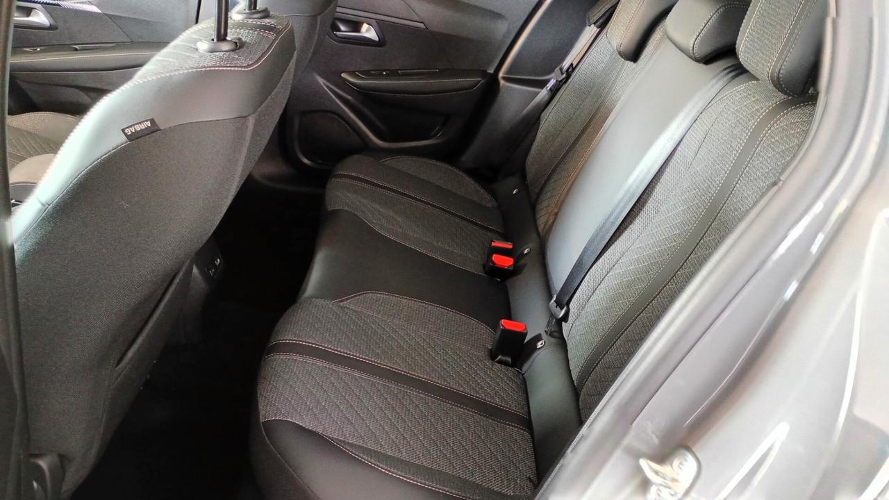 Peugeot 208 PureTech 100 Stop&Start 5 porte Allure - 2025 - AZIENDALE