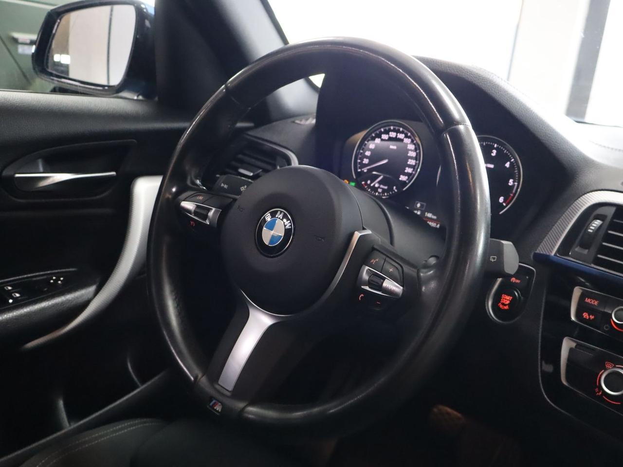 Bmw 118 M Sport 118 d X Drive #11076