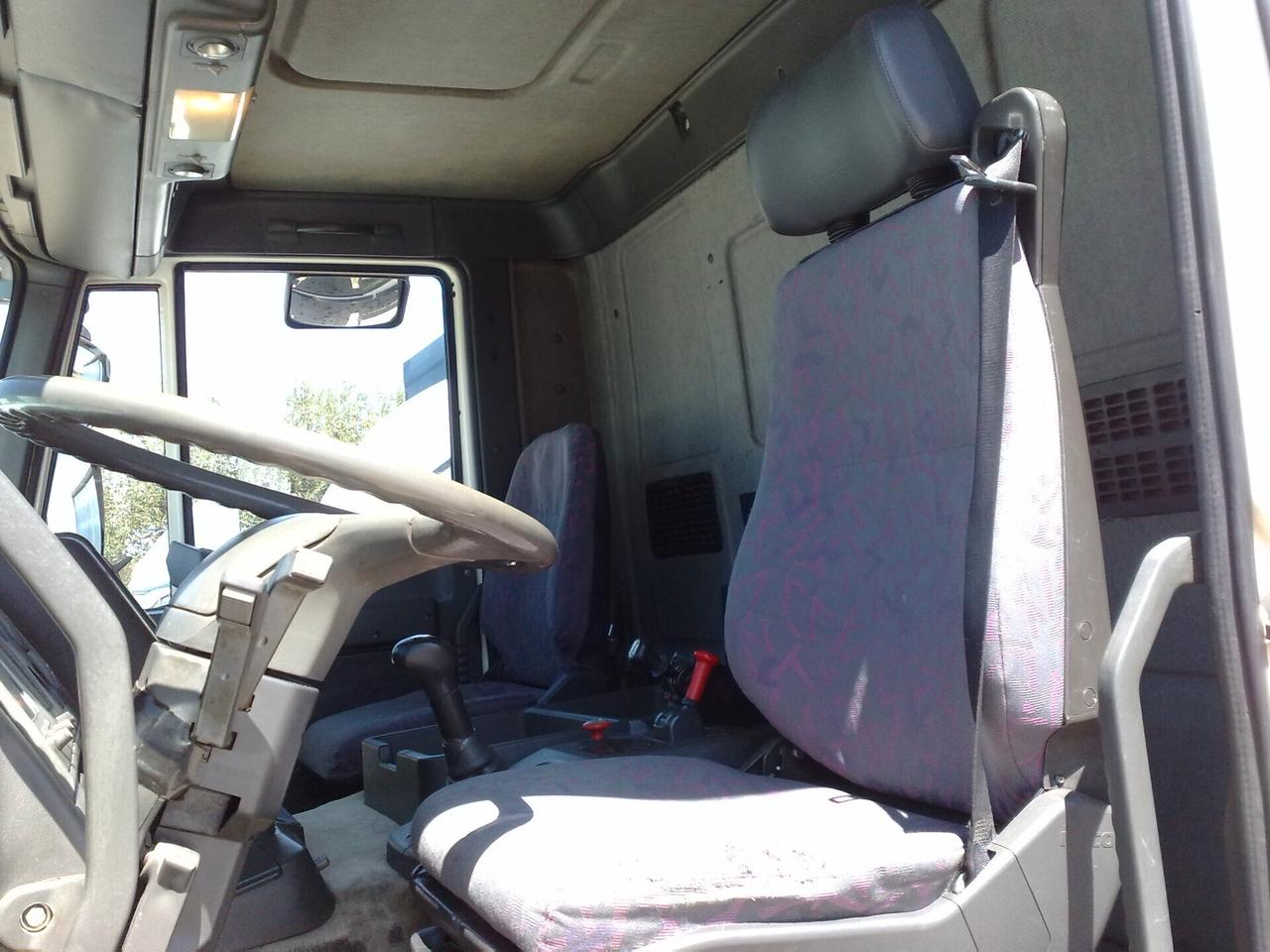 Iveco 190E35 RIBALTABILE TRILATERALE - 1999