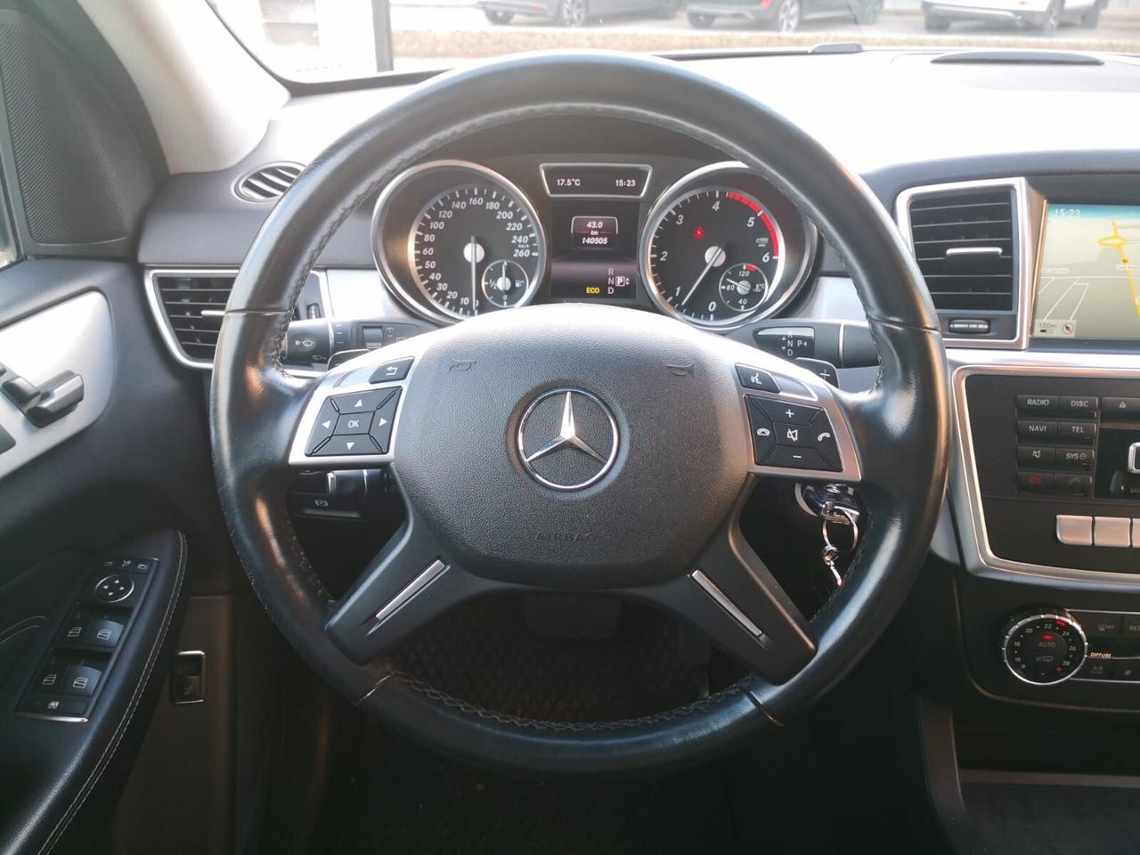 Mercedes-benz ML 350 BlueTEC 4Matic Premium AMG
