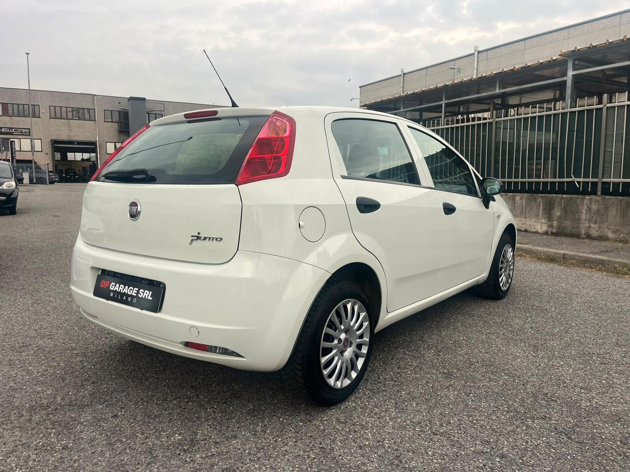 Fiat Grande Punto 1.2 5p SOLO 40.000KM