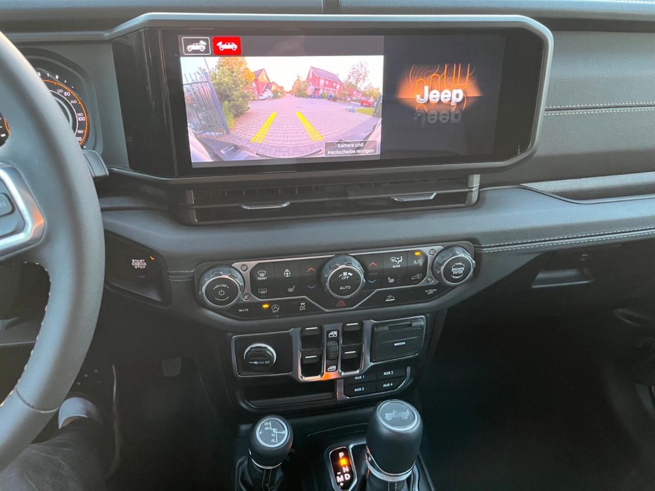 Jeep Wrangler Unlimited 2.0 Turbo Sahara
