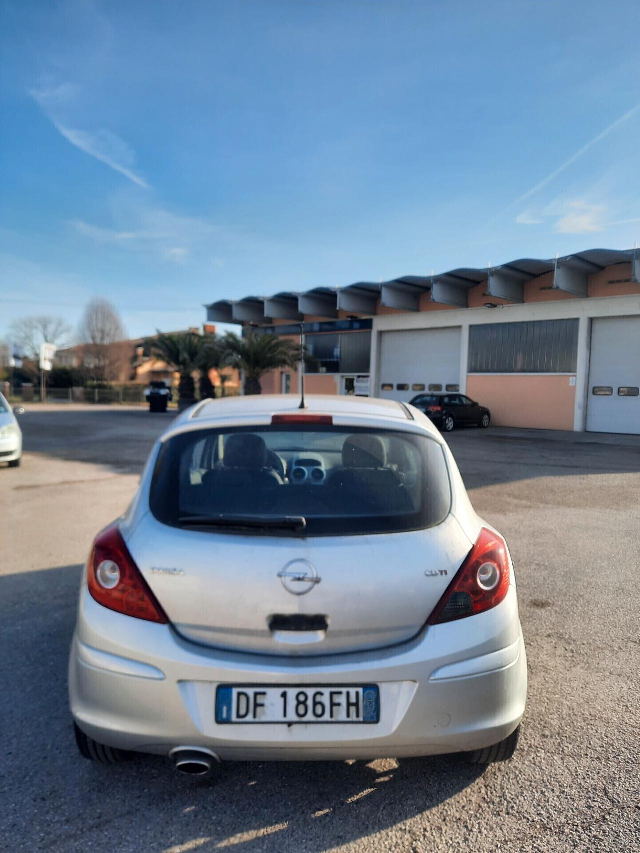 Opel Corsa 1.3 CDTI 90CV 3 porte OK NEOPATENTATI