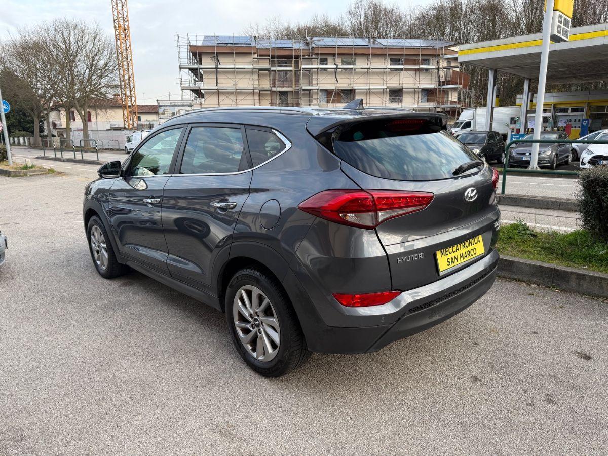 HYUNDAI - Tucson - 1.7 CRDi DCT XPossible