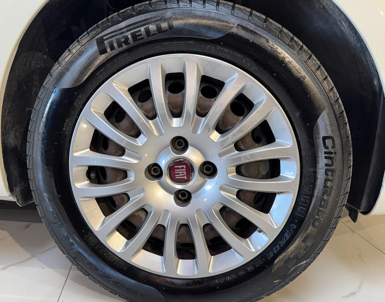 Fiat Punto 1.3 MJT II 75 CV 5 porte Street