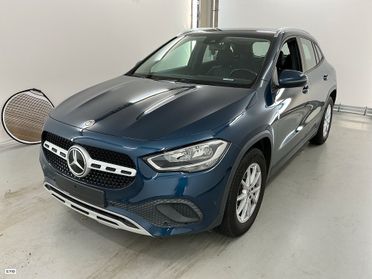 MERCEDES-BENZ GLA 180D 115CV AUTOMATIC BUSINESS SOLUTION ( CRUISE - PELLE - NAVI PREMIUM - MIRROR - PARK ASSIST - TELECAMERA POST. )