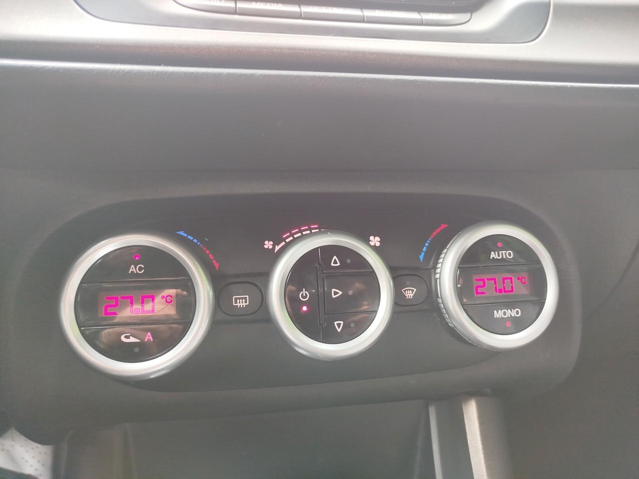 Alfa Romeo Giulietta 1.4 Turbo SPORT 120 CV GPL