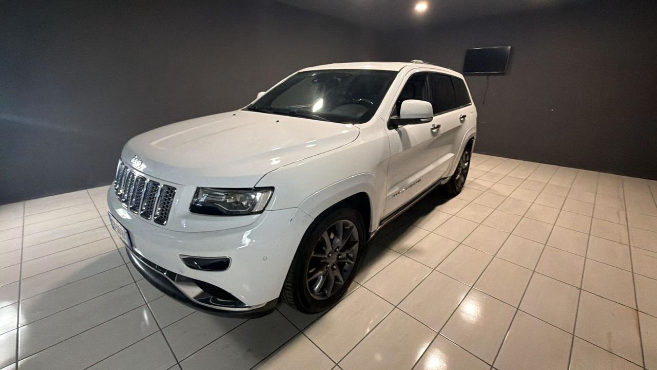 JEEP GR. CHEROKEE SUMMIT DEL 2014 3.0 D 4X4 GANCIO TRAINO