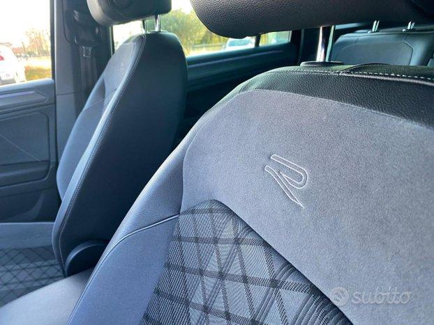 VOLKSWAGEN Tiguan 2.0 TDI 150 CV DSG R-Line + MA