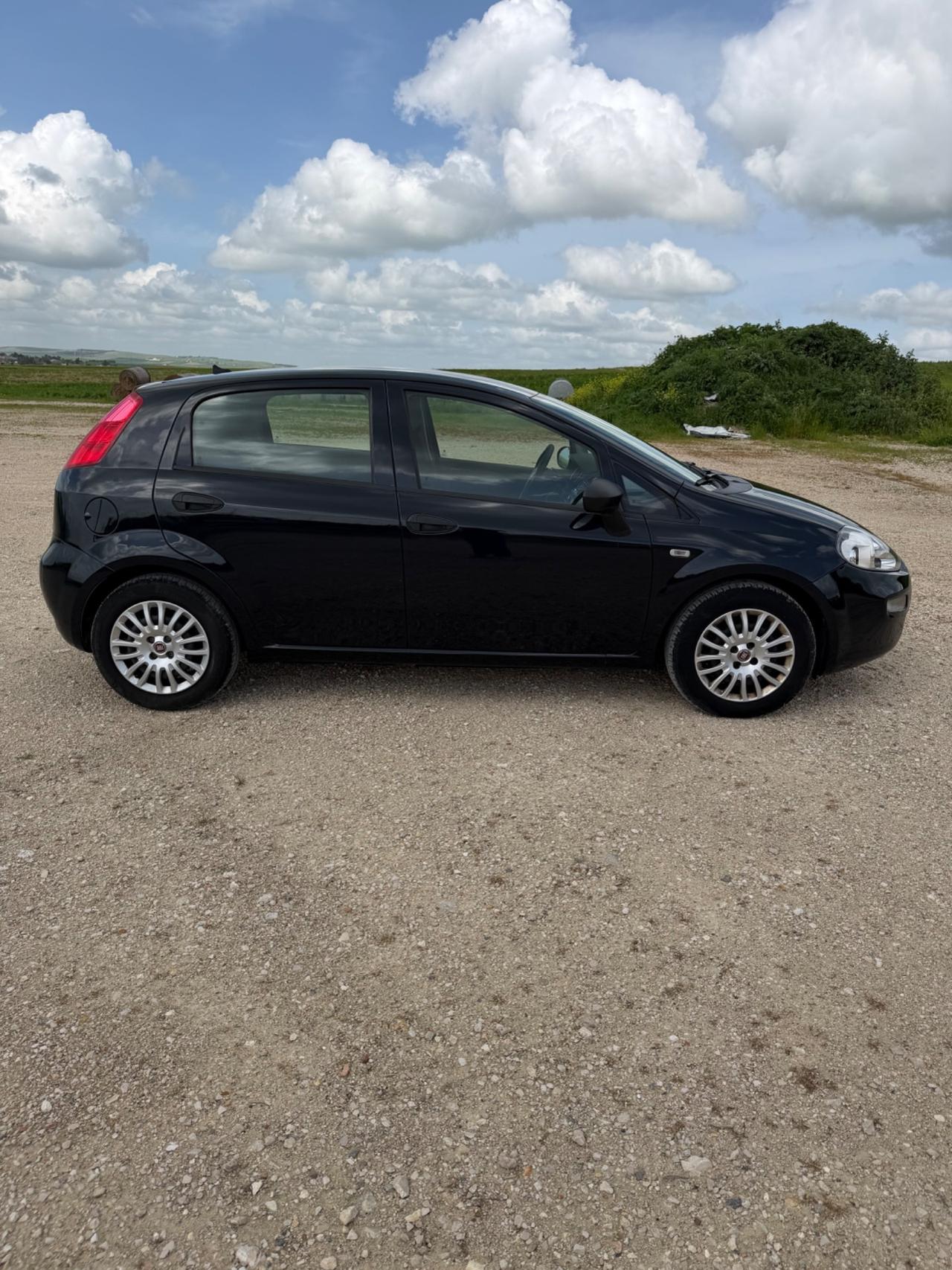 Fiat Punto 1.3 MJT II S&S 95 CV 5 porte Street