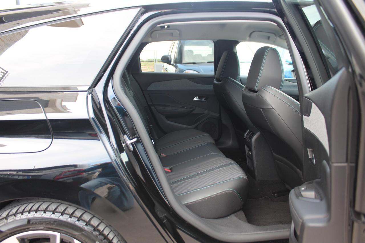 Peugeot 308 BlueHDi 130 S&S EAT8 SW Allure Pack