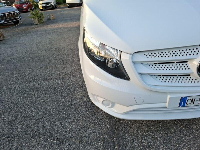 Mercedes-Benz Vito Vito 1.6 111 CDI Tourer Long 9 POSTI