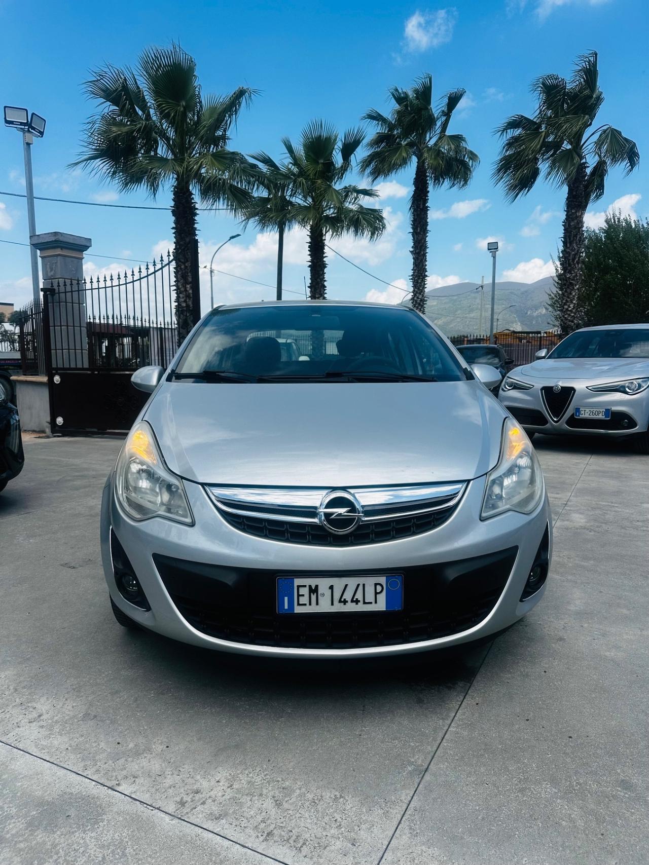 Opel Corsa 1.2 5 porte One