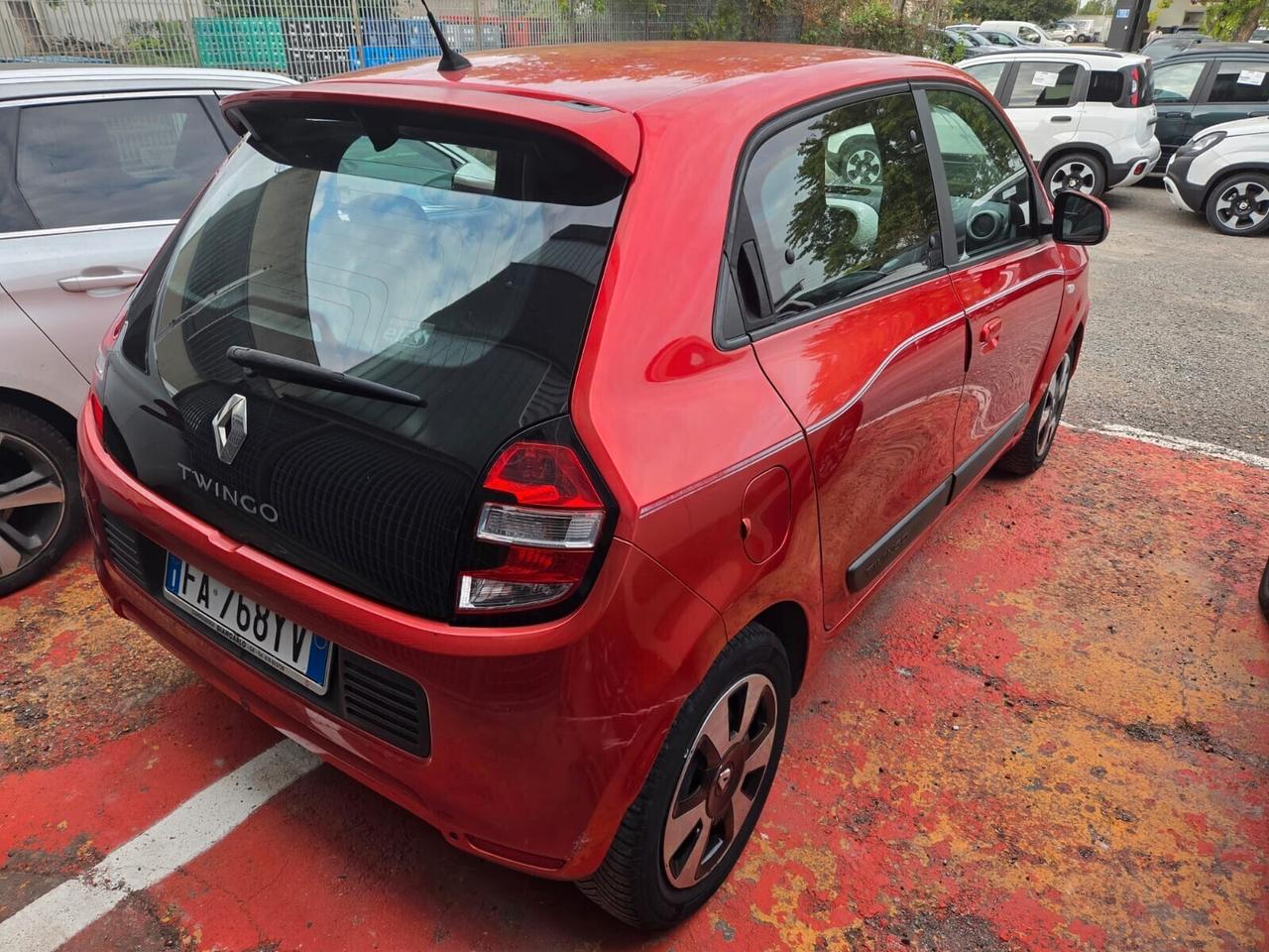 RENAULT Twingo