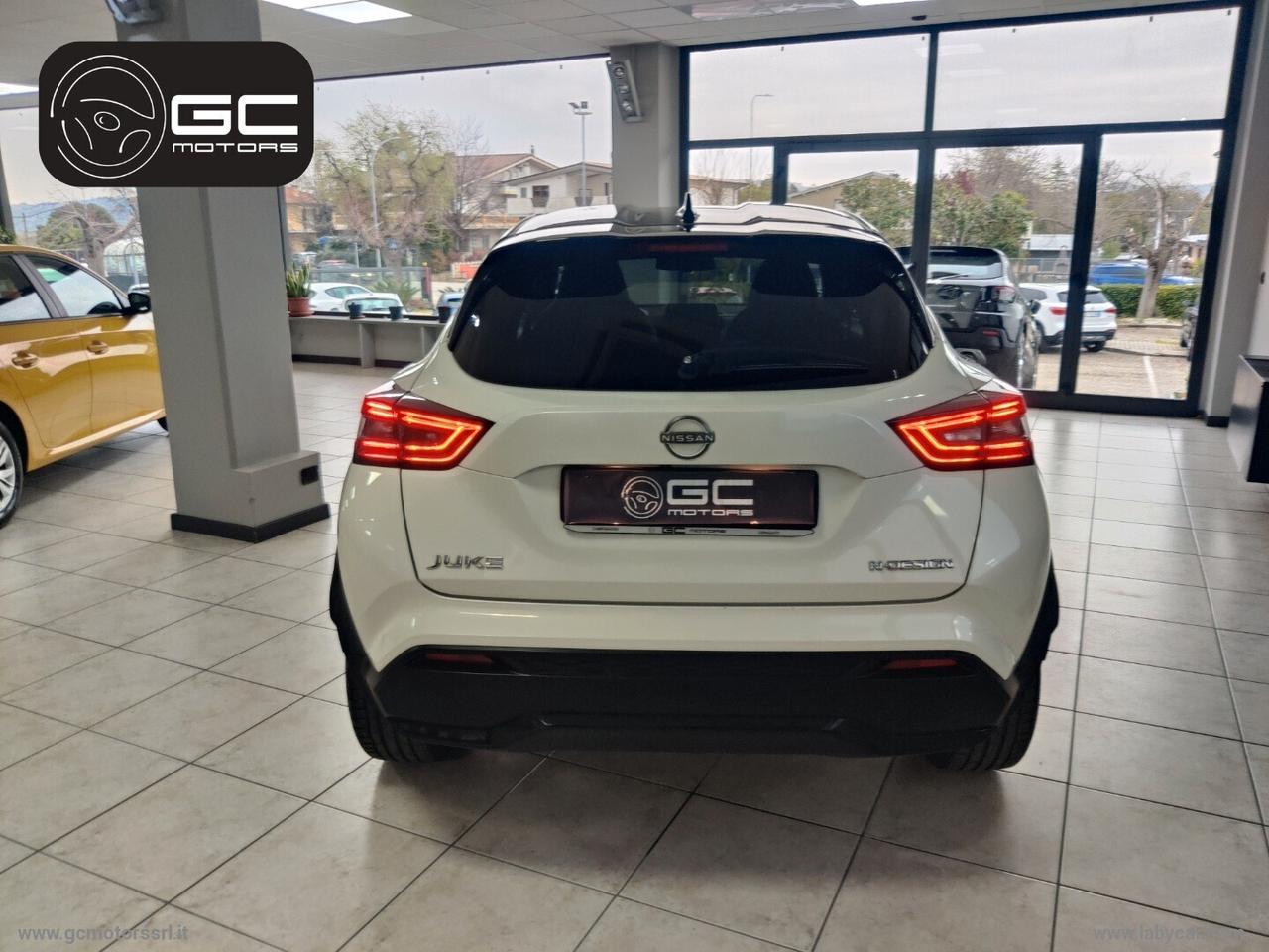 Nissan Juke 1.0 DIG-T 114 CV N-DESIGN